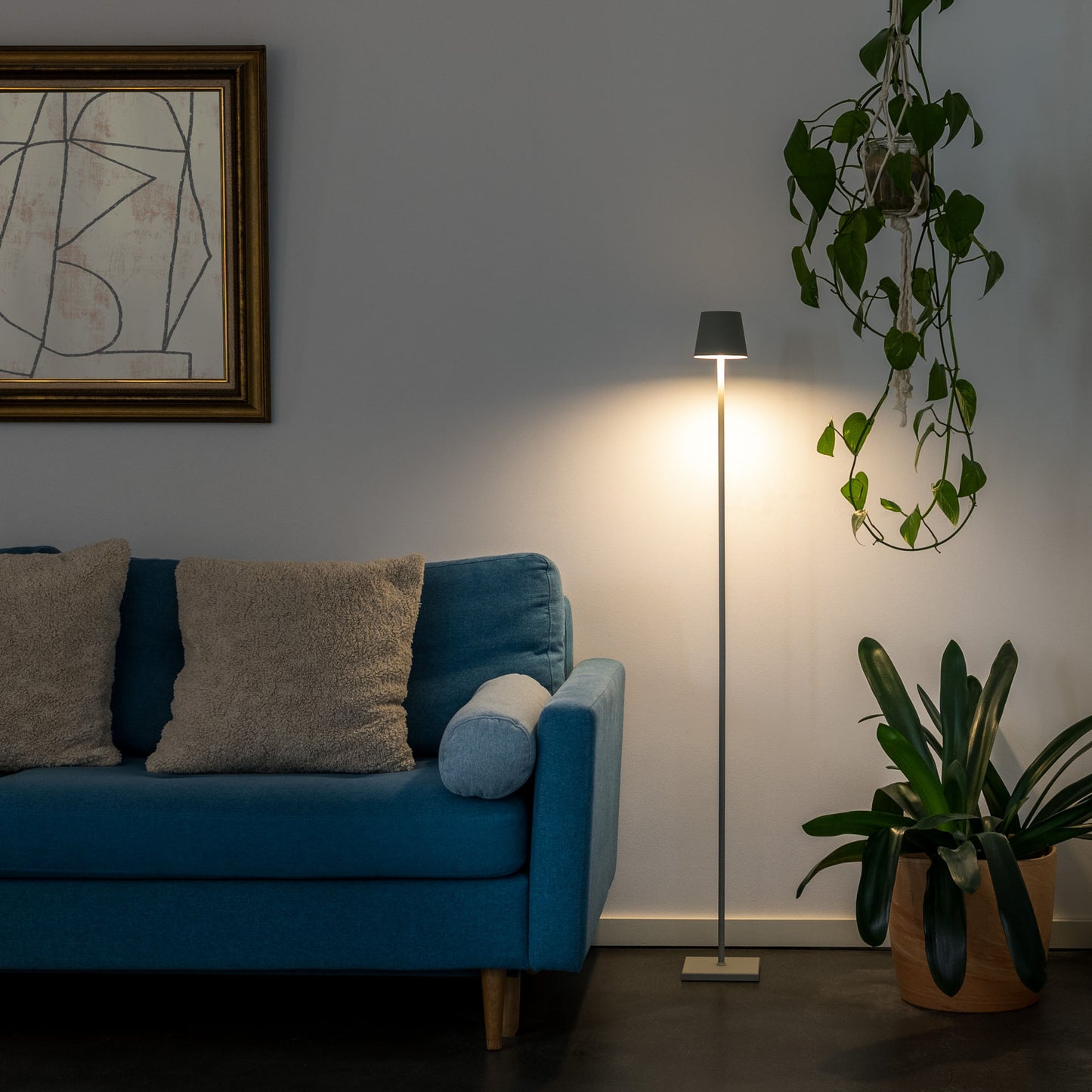 Gaia LED Stehleuchte